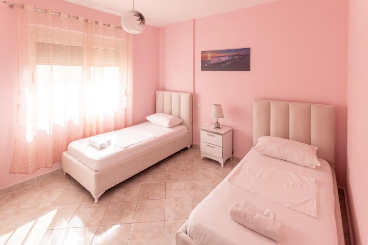 Spacious 2 Bedroom Apartment In Durres Beach Экстерьер фото
